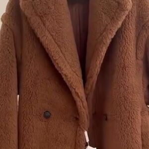 MaxMara Luxurious Brown Teddy Jacket